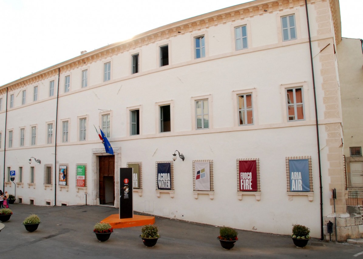 Arriva l’app per scoprire i tesori artistici di Palazzo Collicola